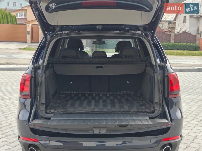 Внедорожник / Кроссовер BMW X5 2016 в Кременце