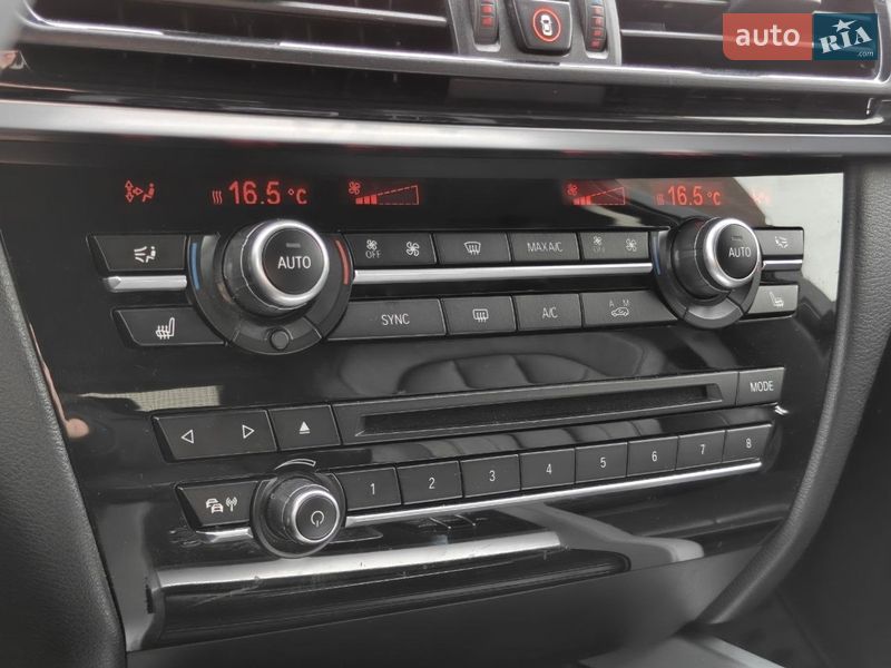 Внедорожник / Кроссовер BMW X5 2016 в Кременце