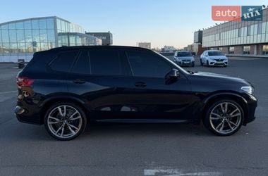 Позашляховик / Кросовер BMW X5 2020 в Києві