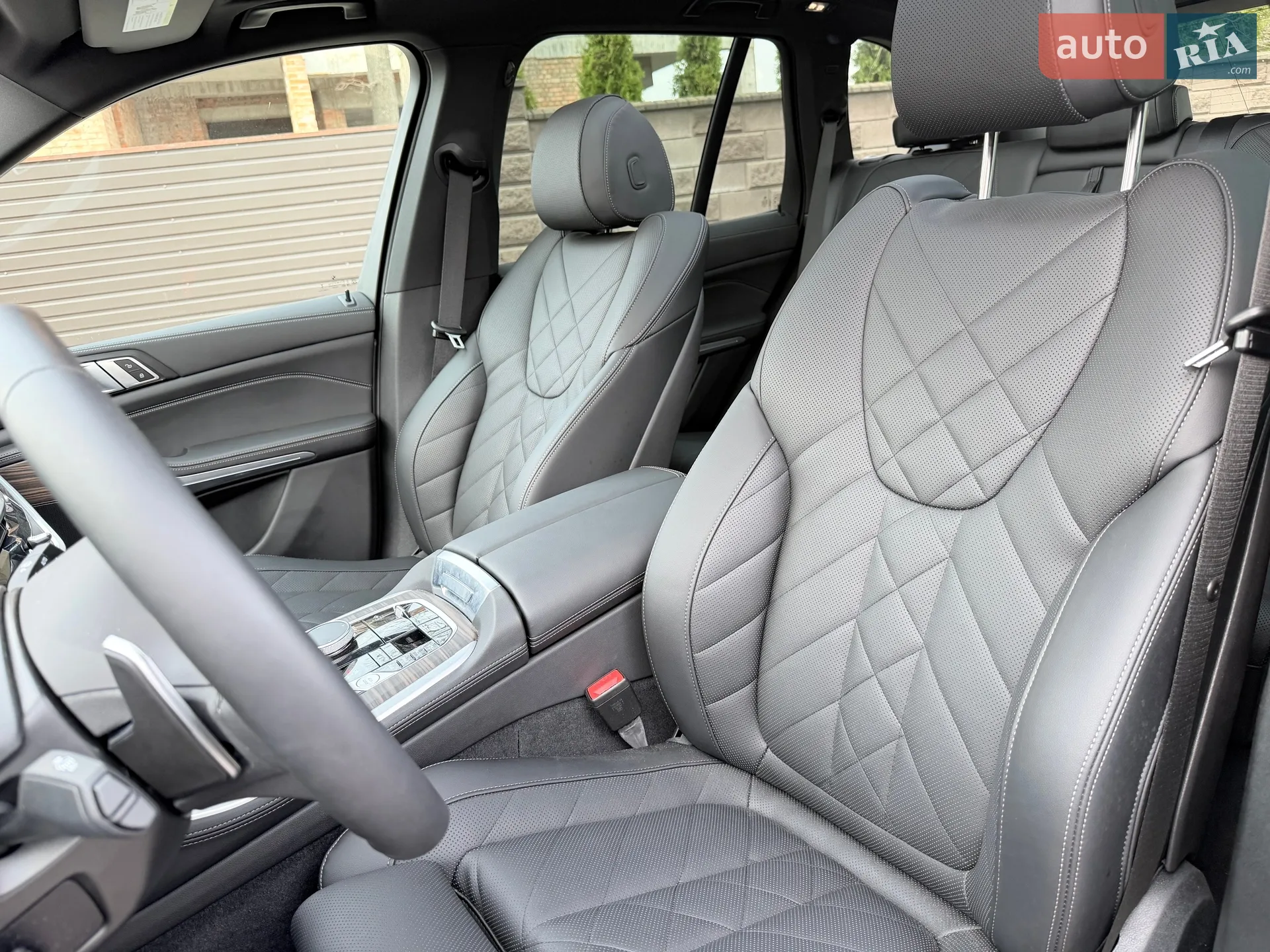 2025 BMW X5 - мініатюра 18