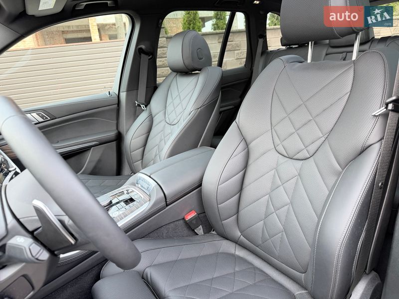 Внедорожник / Кроссовер BMW X5 2025 в Ровно фото 18 Внедорожник / Кроссовер BMW X5 2025 в Ровно