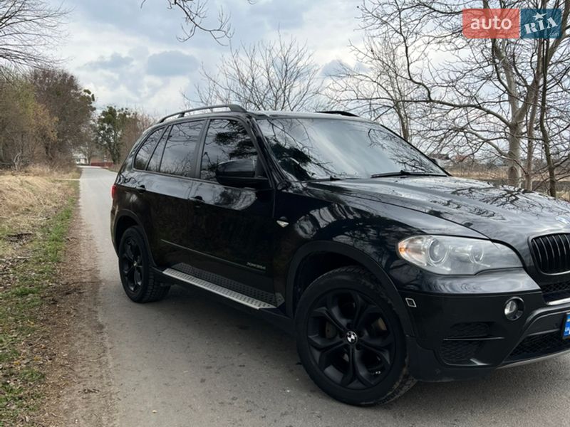 Внедорожник / Кроссовер BMW X5 2011 в Львове