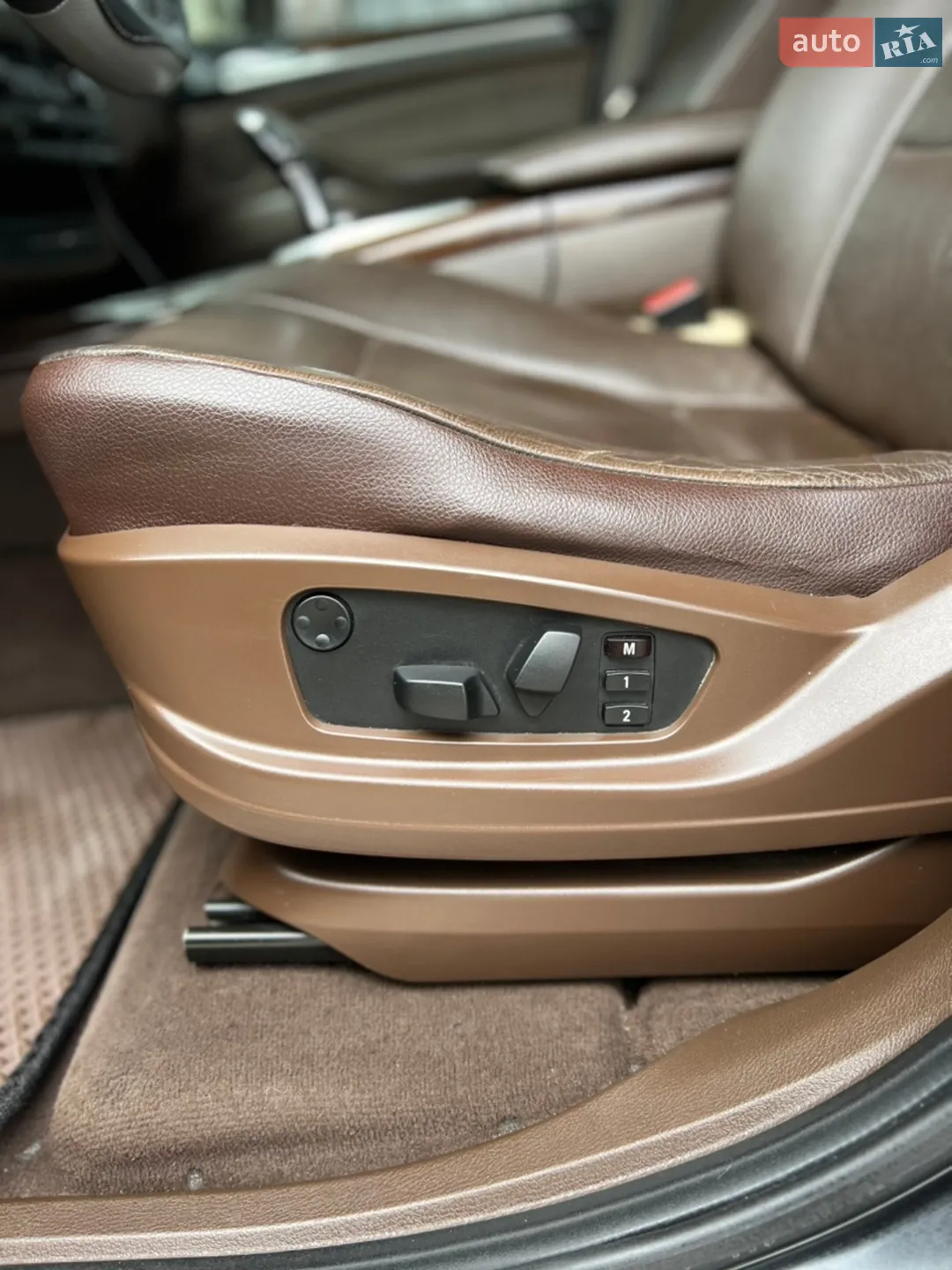 2011 BMW X5 - мініатюра 13