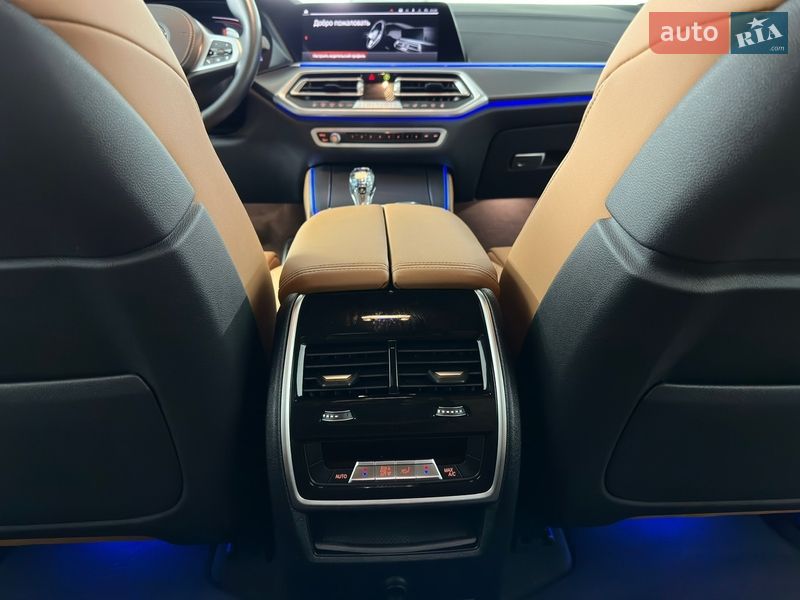 Внедорожник / Кроссовер BMW X5 2022 в Казатине