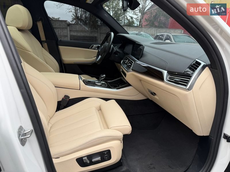 Внедорожник / Кроссовер BMW X5 2020 в Владимире