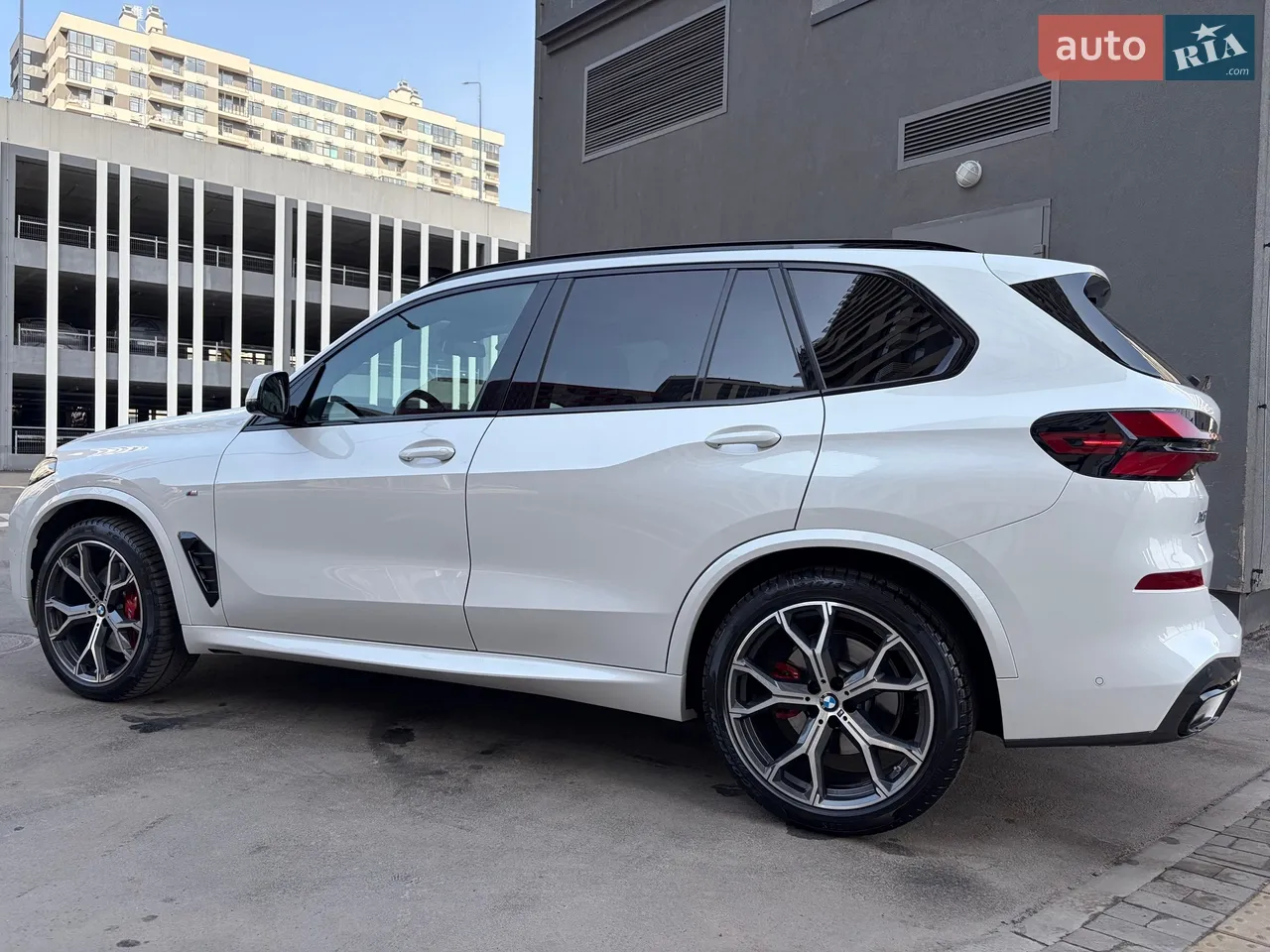 2023 BMW X5 - мініатюра 148