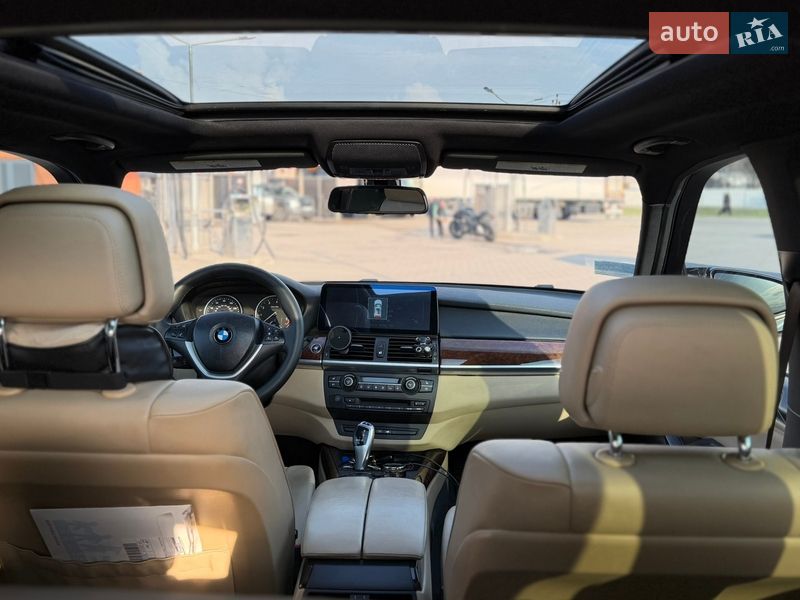 Внедорожник / Кроссовер BMW X5 2011 в Киеве