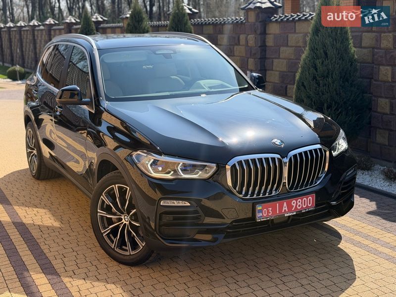 Позашляховик / Кросовер BMW X5 2021 в Луцьку