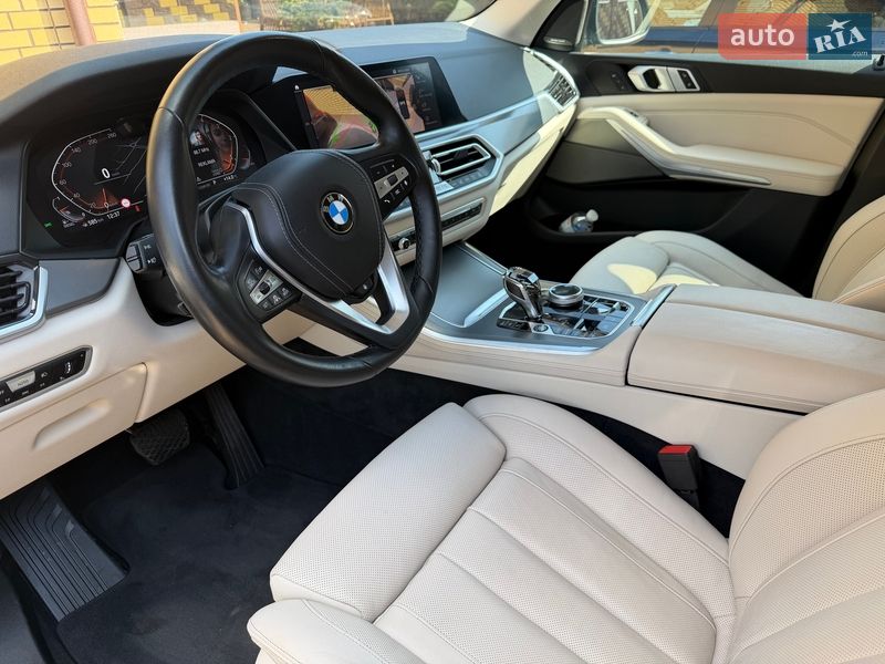 Позашляховик / Кросовер BMW X5 2021 в Луцьку