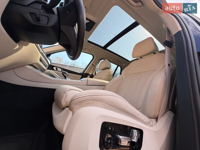 Позашляховик / Кросовер BMW X5 2021 в Луцьку