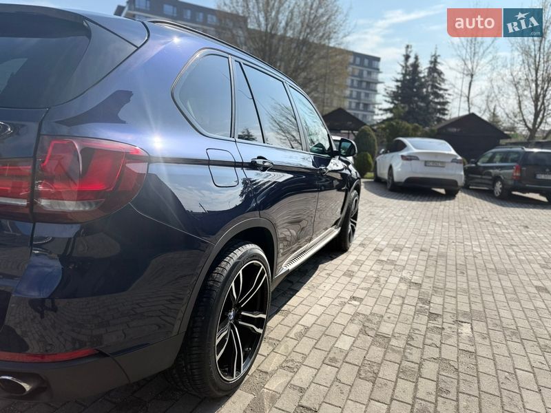 Позашляховик / Кросовер BMW X5 2014 в Львові