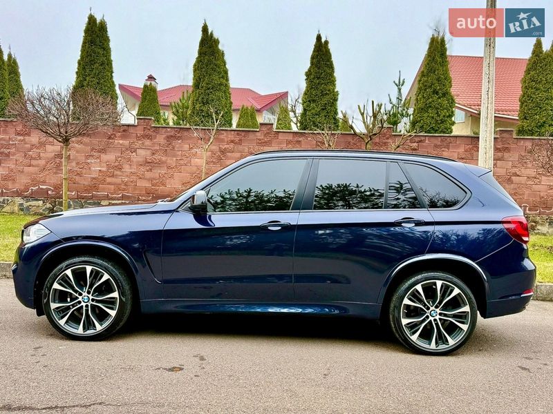 Позашляховик / Кросовер BMW X5 2015 в Рівному