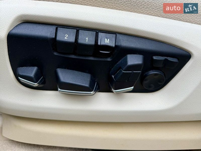 Позашляховик / Кросовер BMW X5 2015 в Рівному