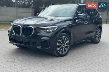 Внедорожник / Кроссовер BMW X5 2019 в Новояворовске