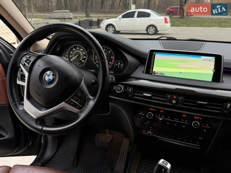 Позашляховик / Кросовер BMW X5 2015 в Львові фото 24 Позашляховик / Кросовер BMW X5 2015 в Львові