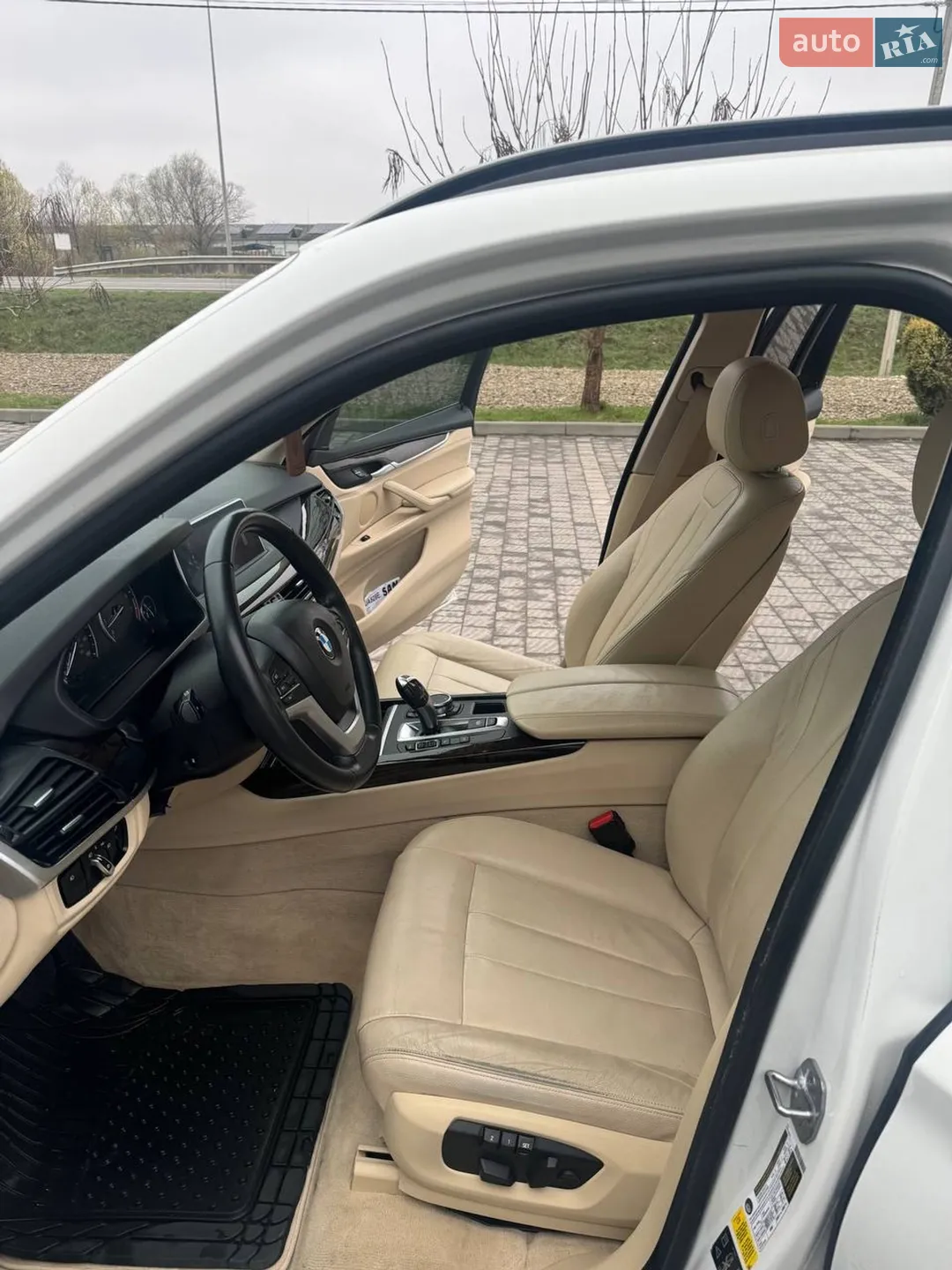 2015 BMW X5 - мініатюра 9