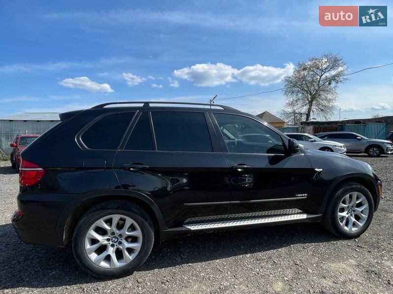 Внедорожник / Кроссовер BMW X5 2011 в Ужгороде