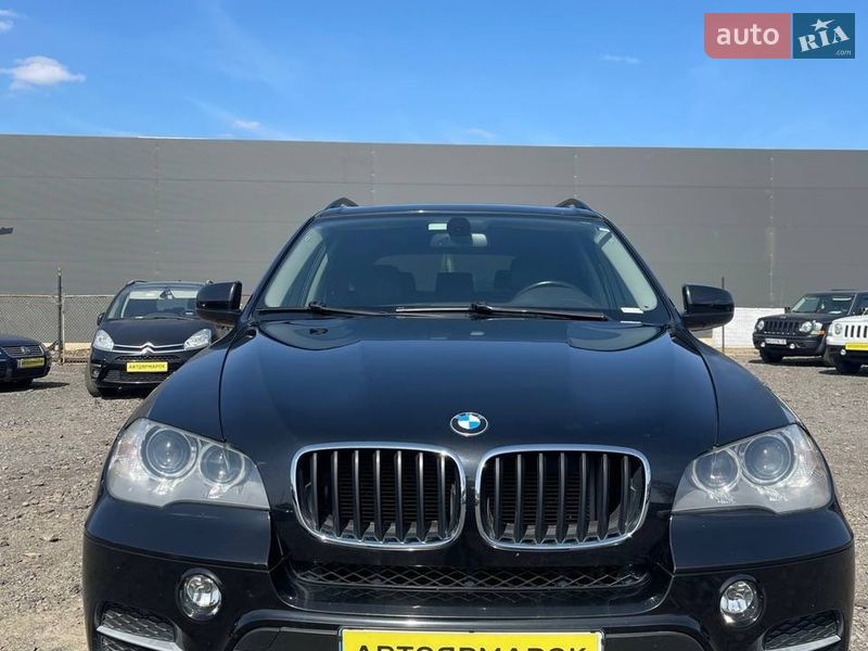 Внедорожник / Кроссовер BMW X5 2011 в Ужгороде