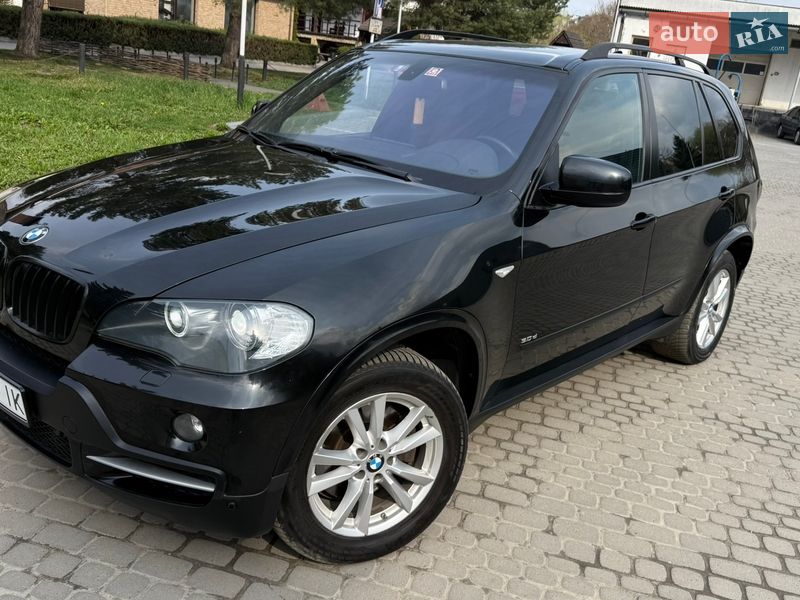 Позашляховик / Кросовер BMW X5 2008 в Івано-Франківську