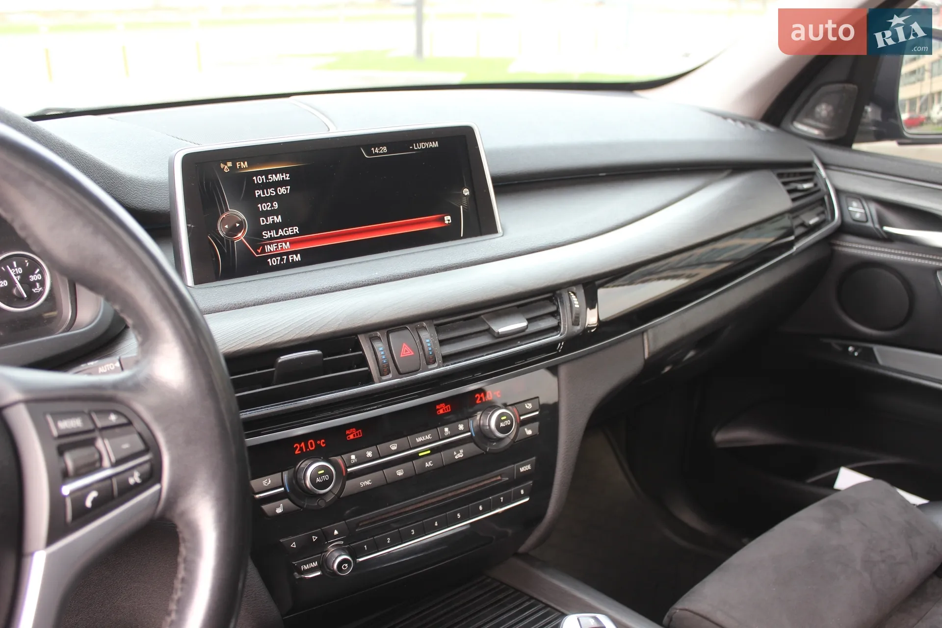 2014 BMW X5 - мініатюра 41