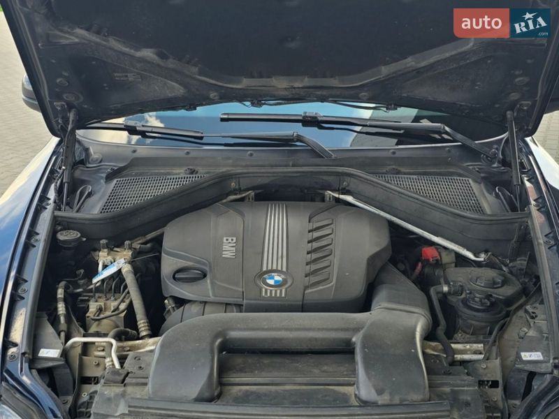 Внедорожник / Кроссовер BMW X5 2012 в Одессе