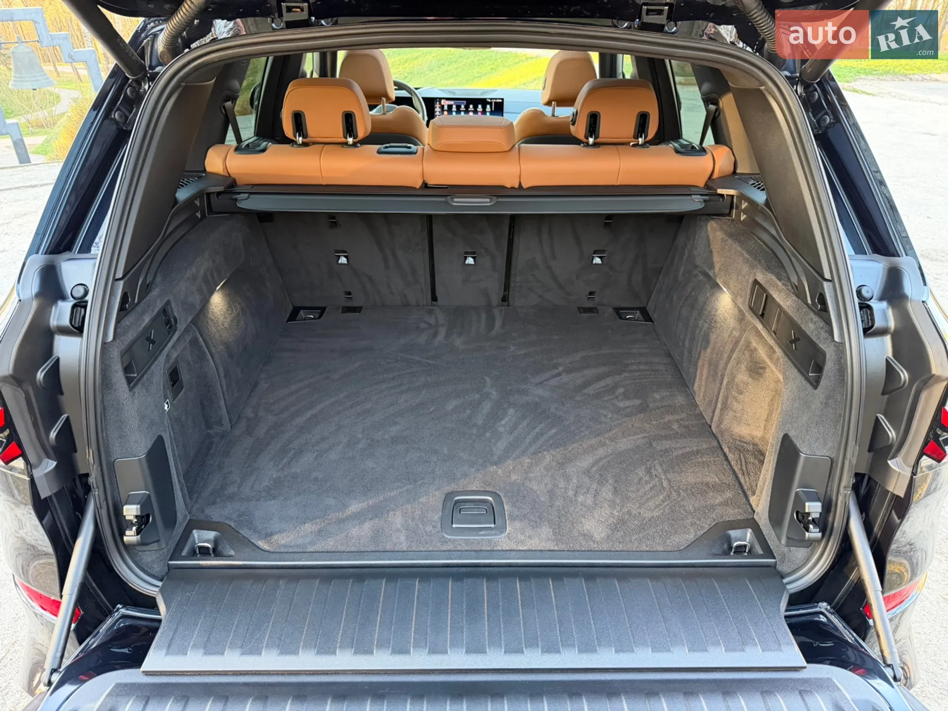 2025 BMW X5 - мініатюра 24