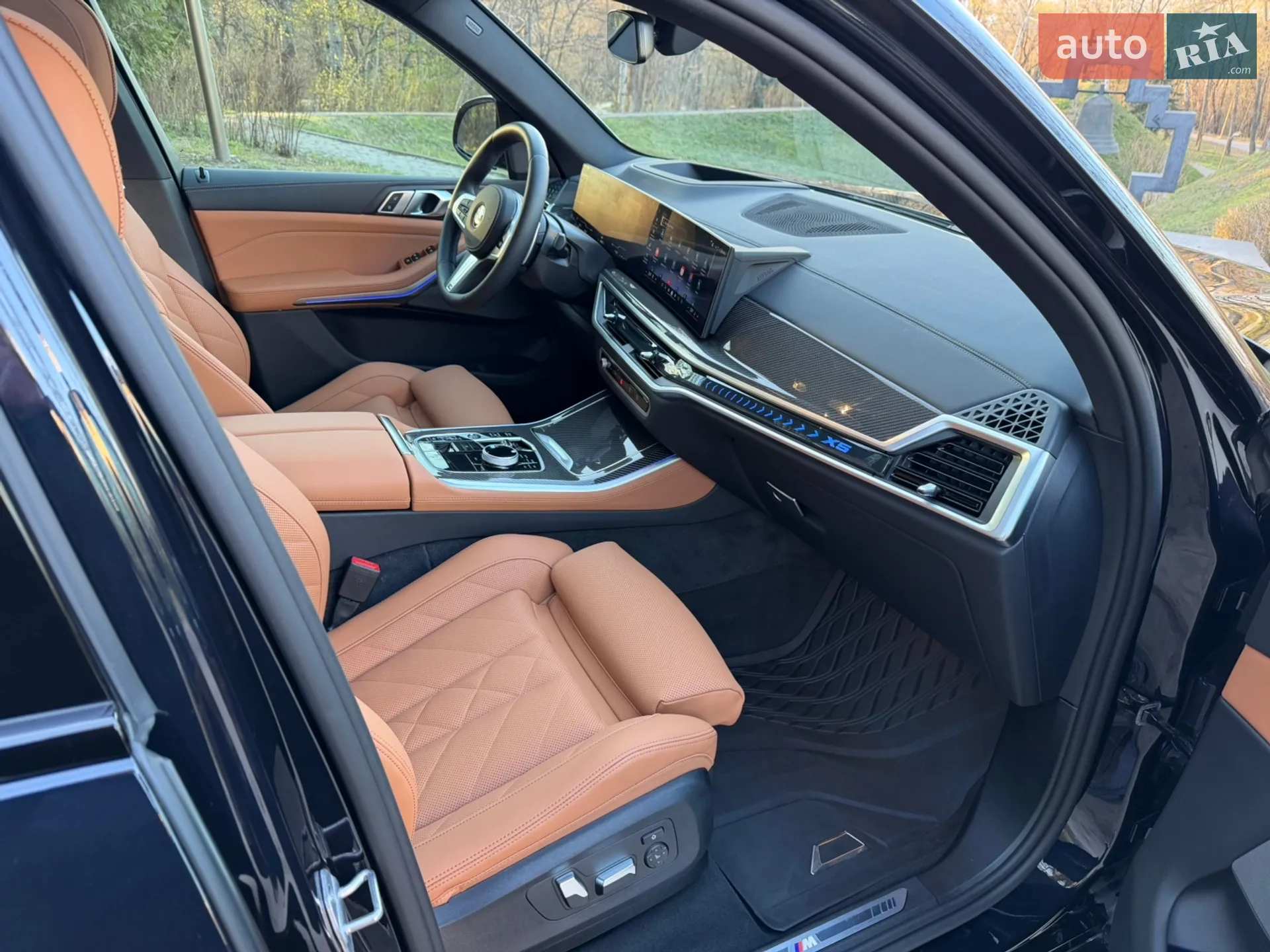 2025 BMW X5 - мініатюра 29