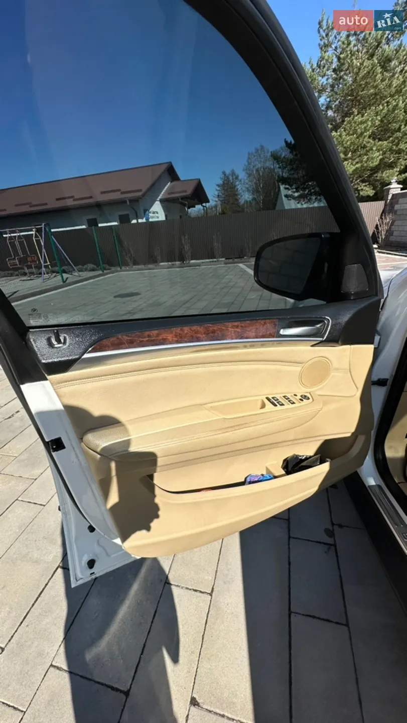2011 BMW X5 - мініатюра 30