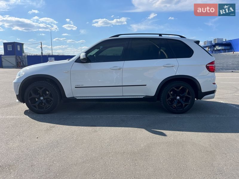 Внедорожник / Кроссовер BMW X5 2013 в Кропивницком