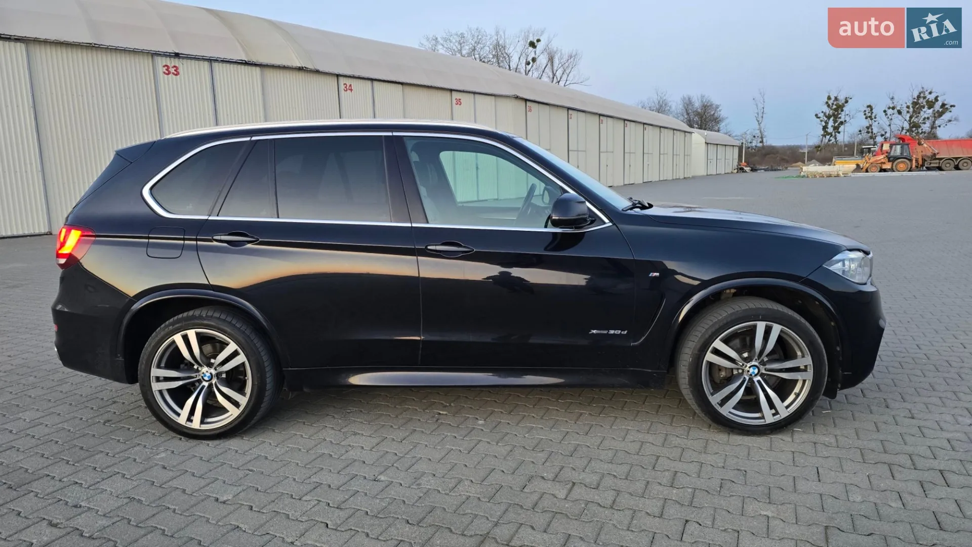 2016 BMW X5 - мініатюра 2