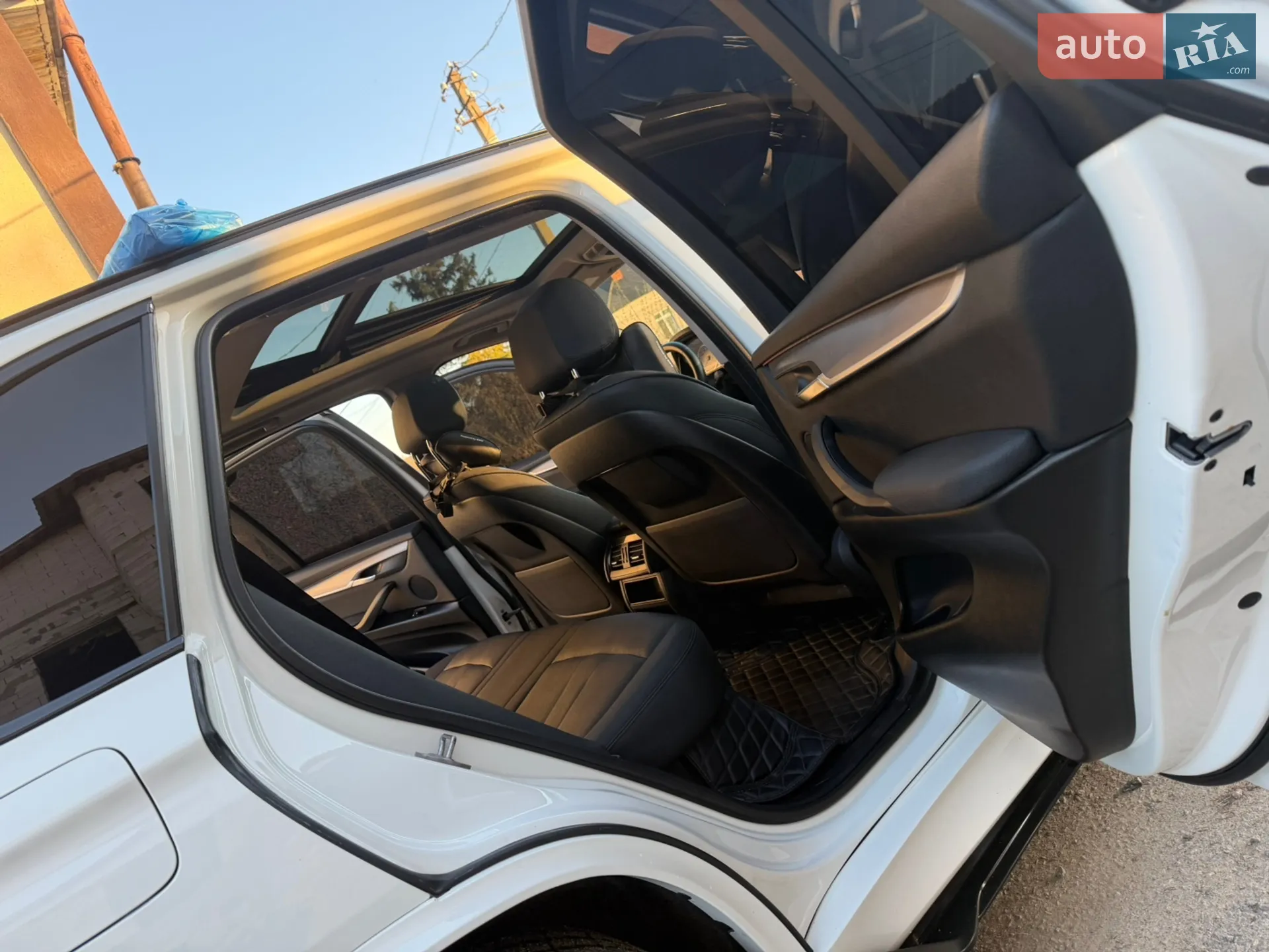 2014 BMW X5 - мініатюра 10