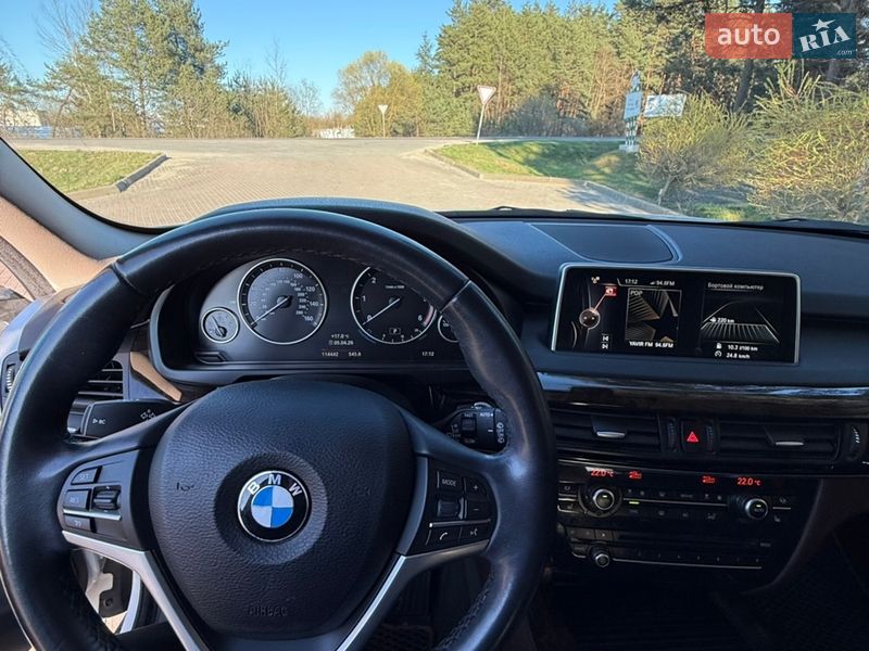 Позашляховик / Кросовер BMW X5 2015 в Львові