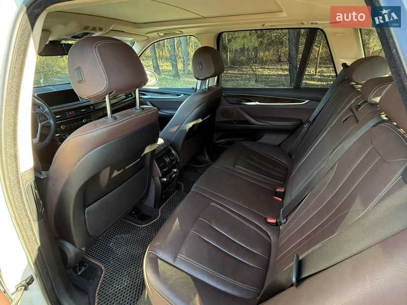 Позашляховик / Кросовер BMW X5 2015 в Львові