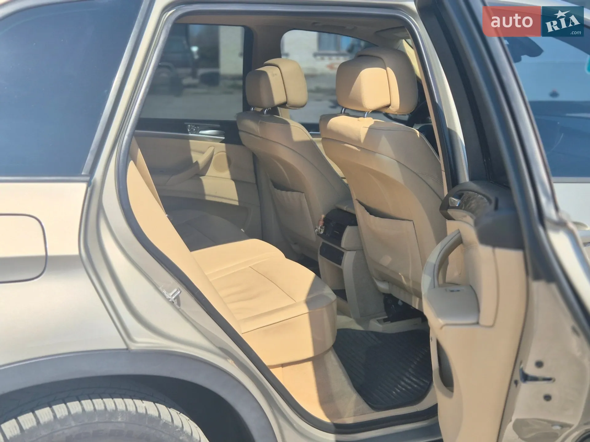 2011 BMW X5 - мініатюра 9