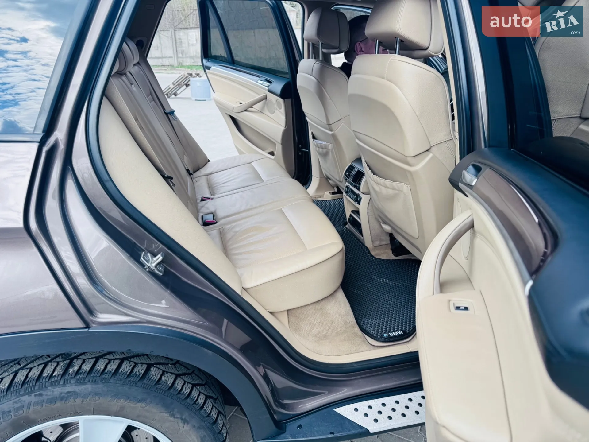 2011 BMW X5 - мініатюра 35