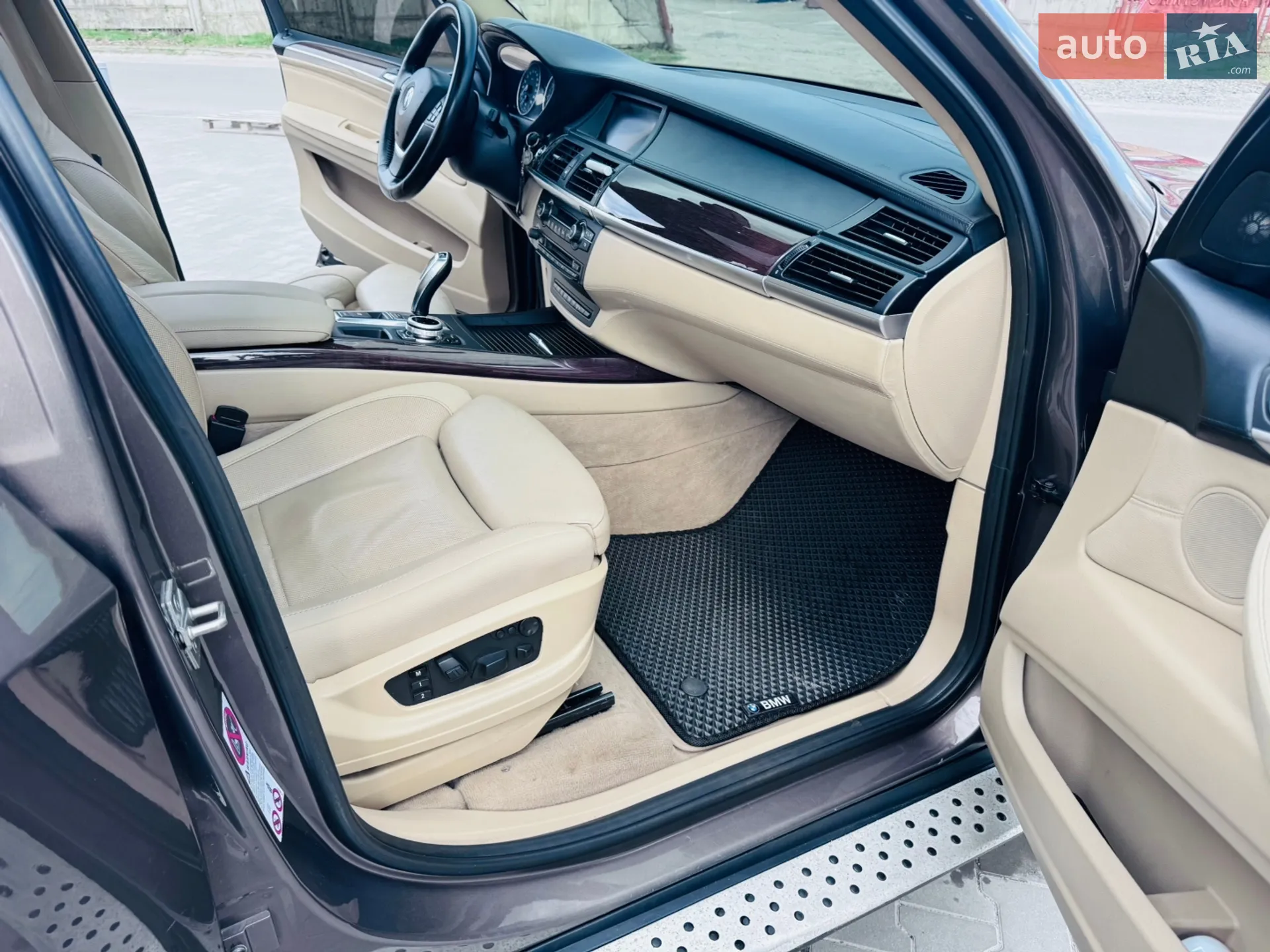 2011 BMW X5 - мініатюра 37
