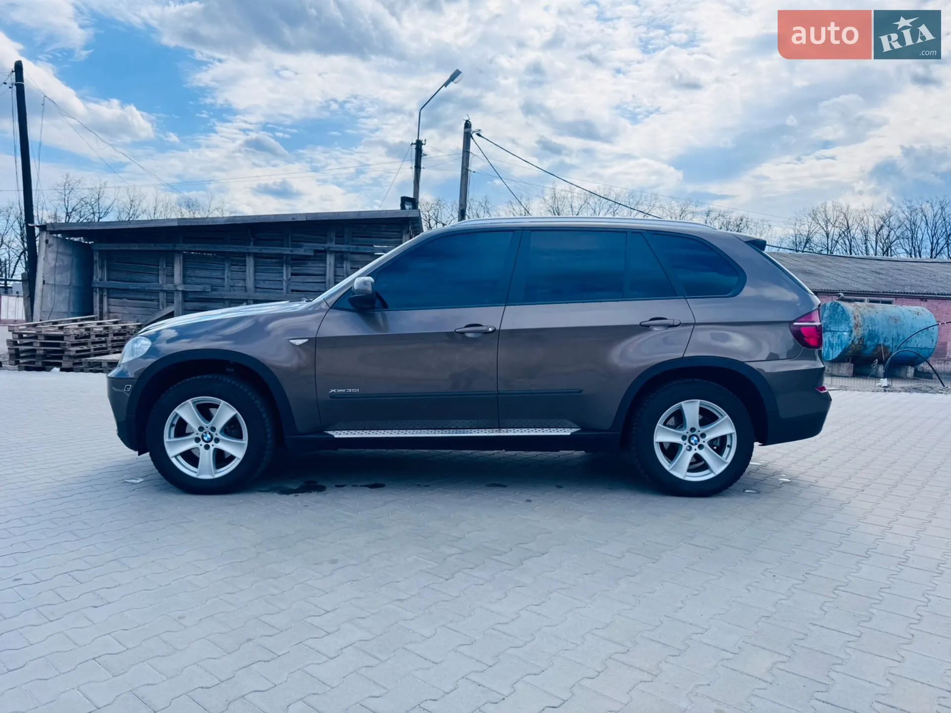2011 BMW X5 - мініатюра 11