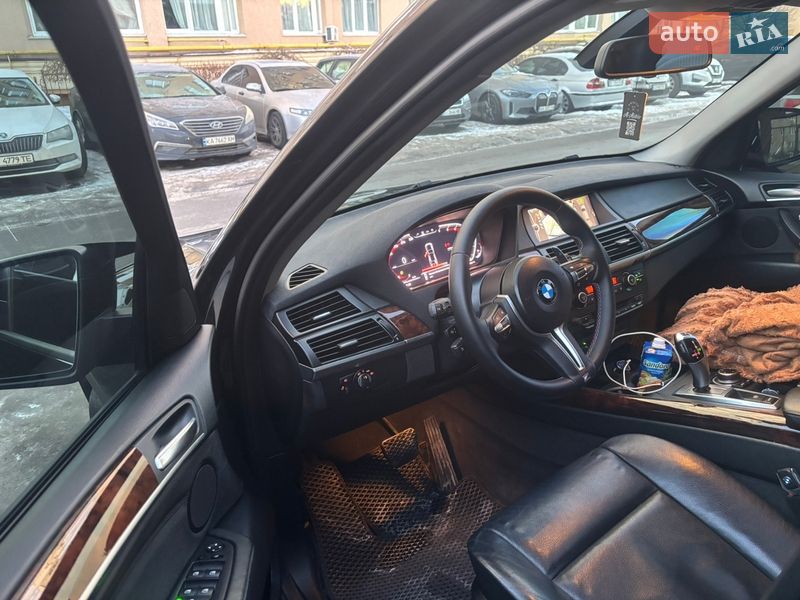 Позашляховик / Кросовер BMW X5 2011 в Вишневому