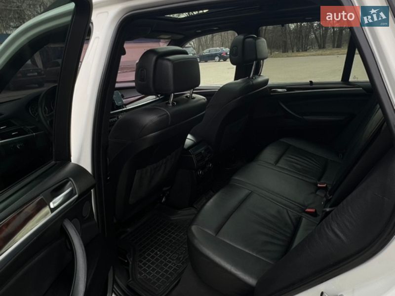 Позашляховик / Кросовер BMW X5 2008 в Кропивницькому