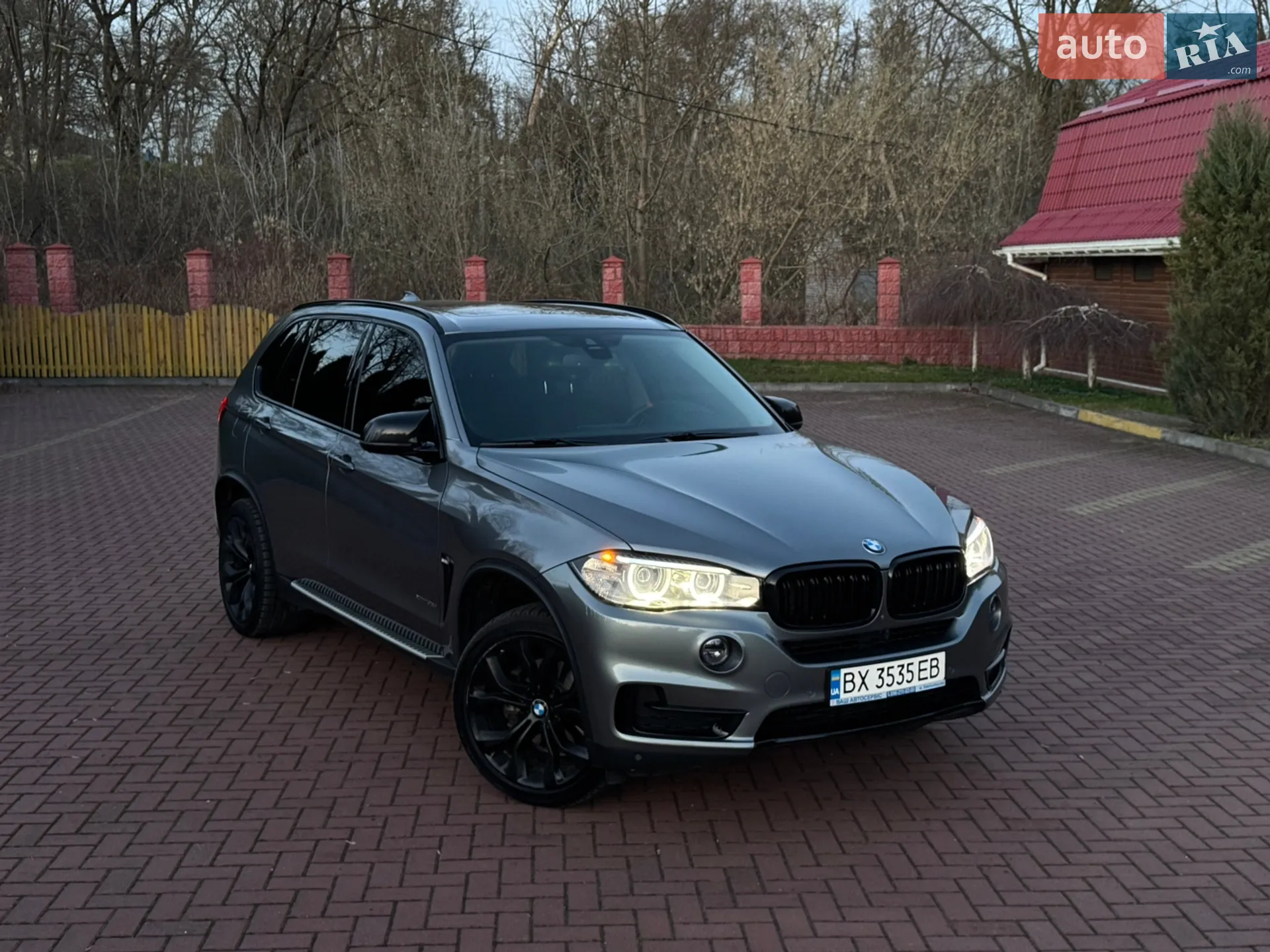 2015 BMW X5 - мініатюра 2
