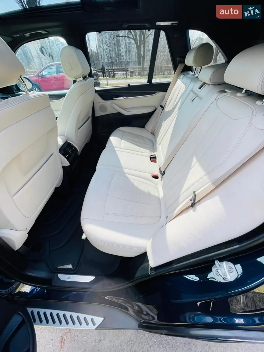 2017 BMW X5 - мініатюра 12