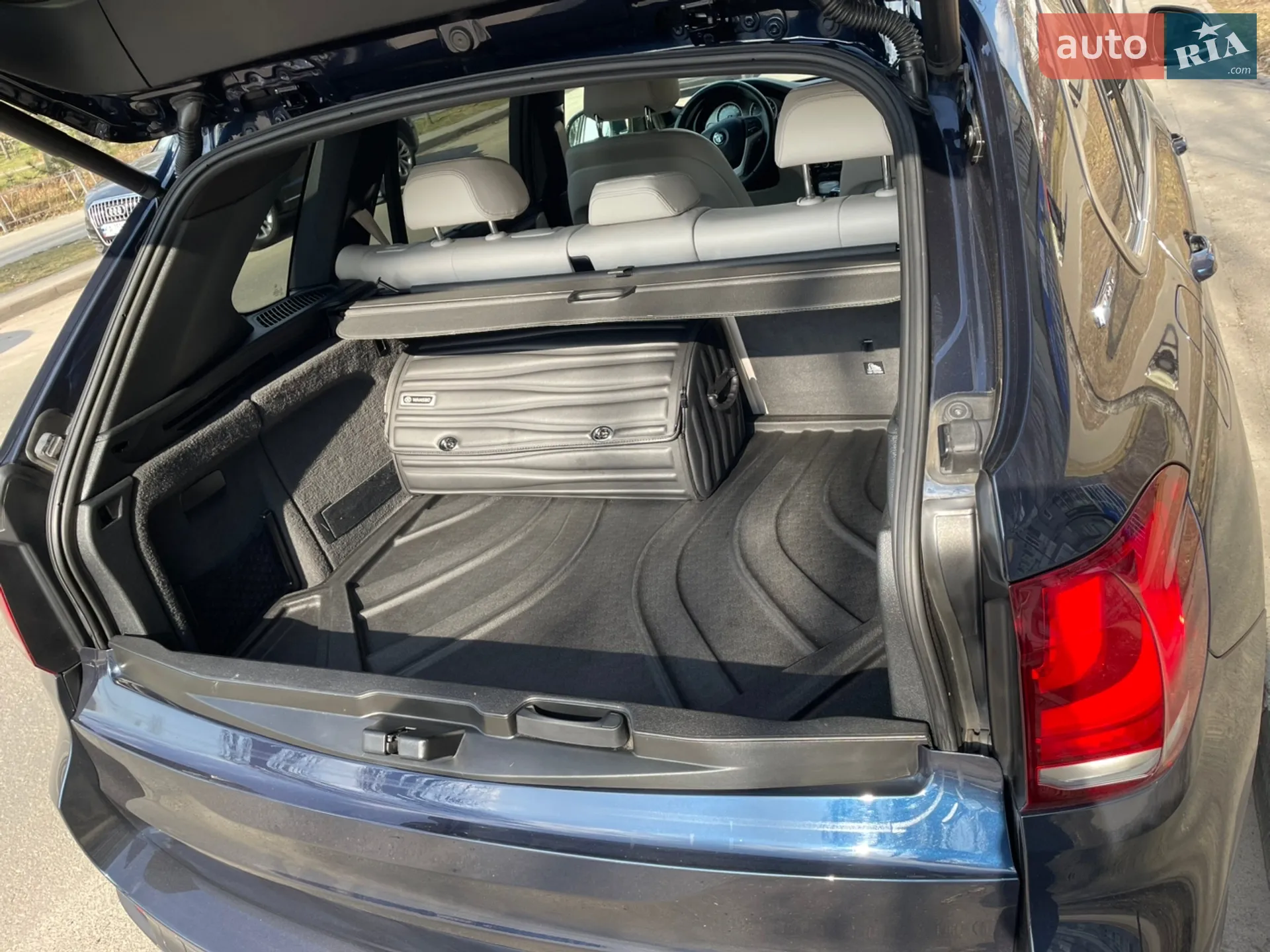 2017 BMW X5 - мініатюра 17