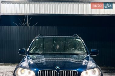Позашляховик / Кросовер BMW X5 2010 в Миколаєві