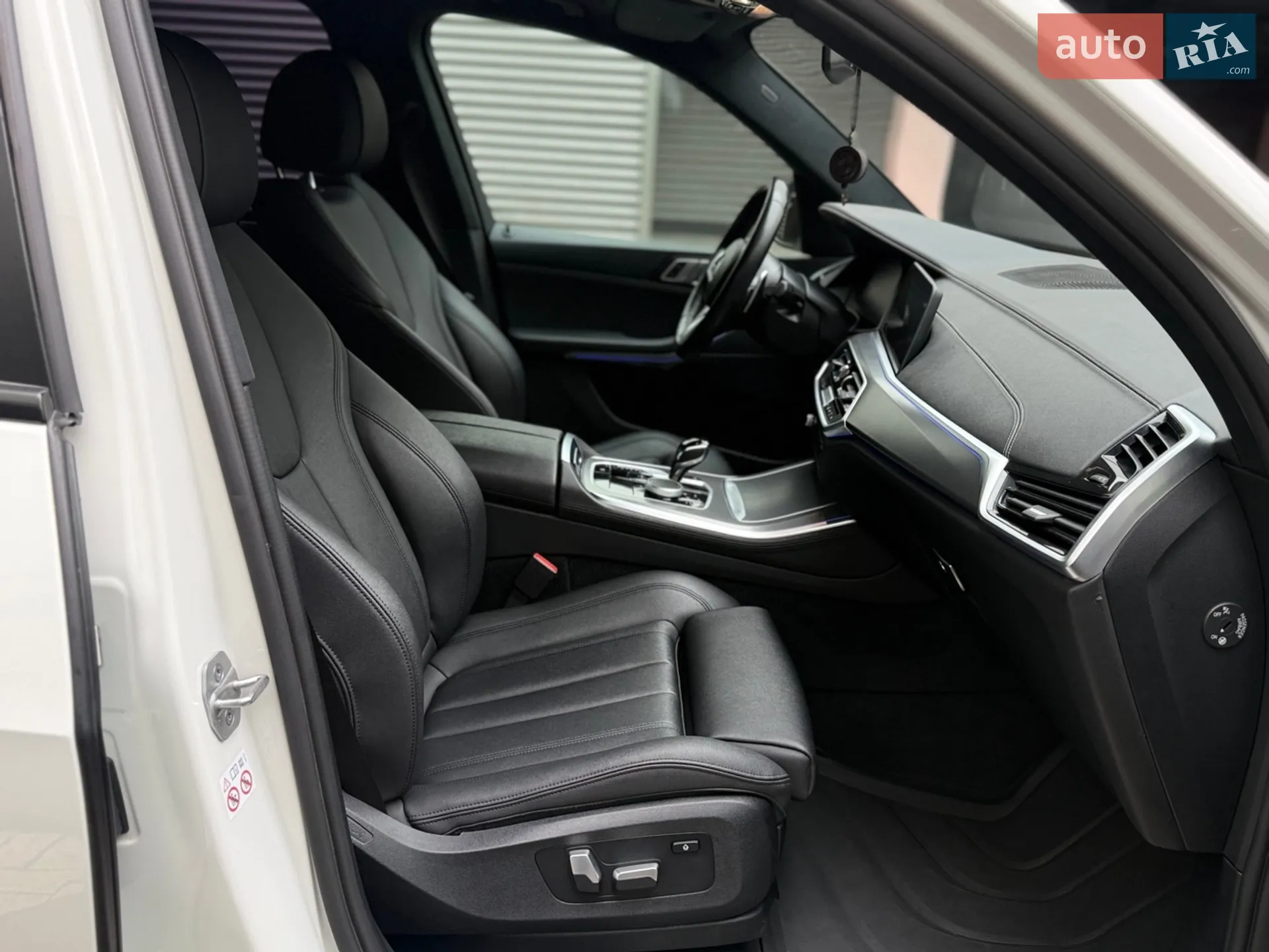 2021 BMW X5 - мініатюра 27