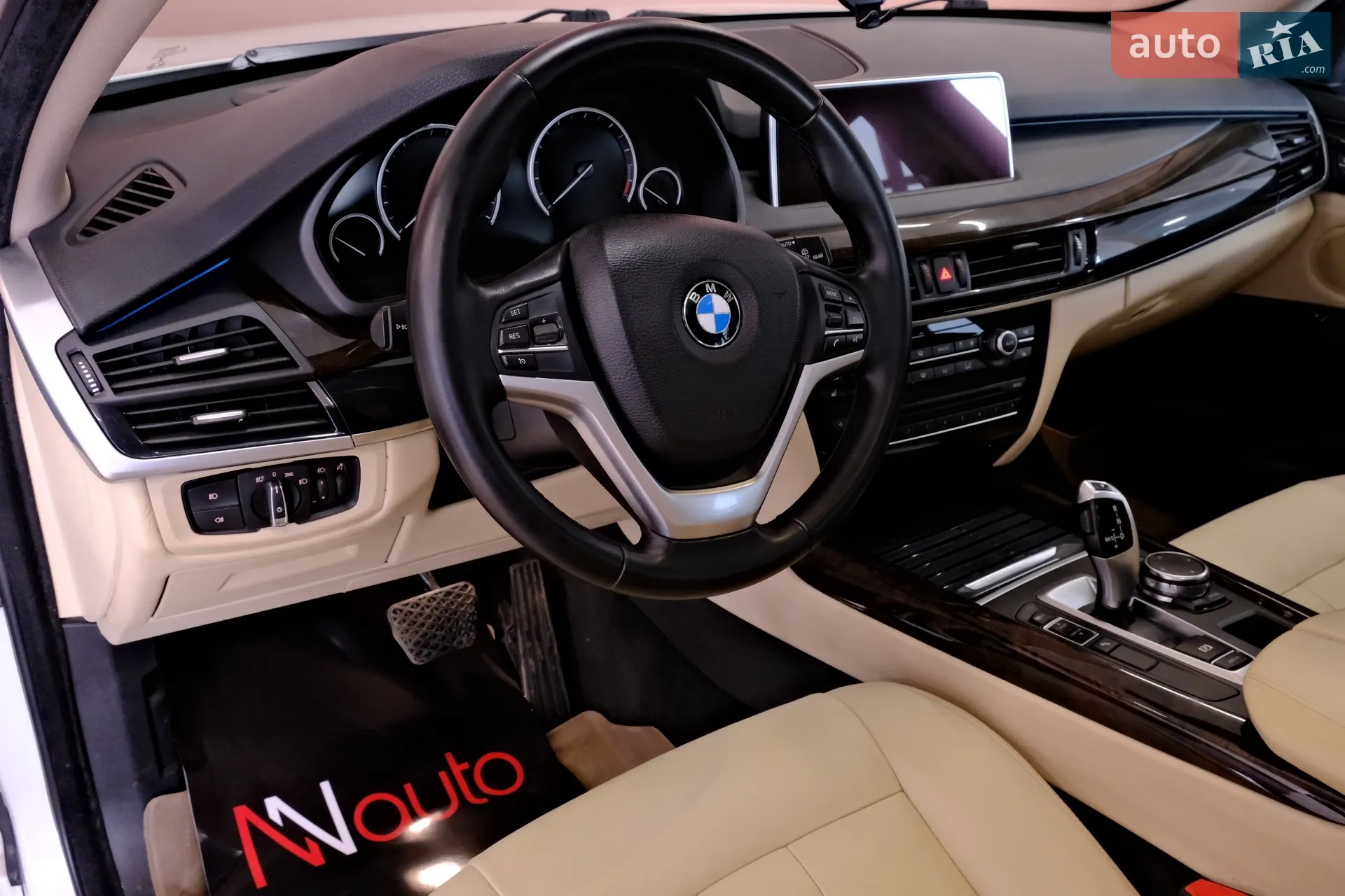 2015 BMW X5 - мініатюра 27
