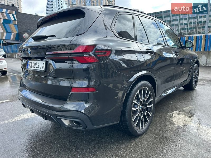 Позашляховик / Кросовер BMW X5 2023 в Києві