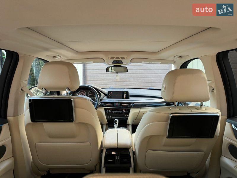 Внедорожник / Кроссовер BMW X5 2014 в Ровно