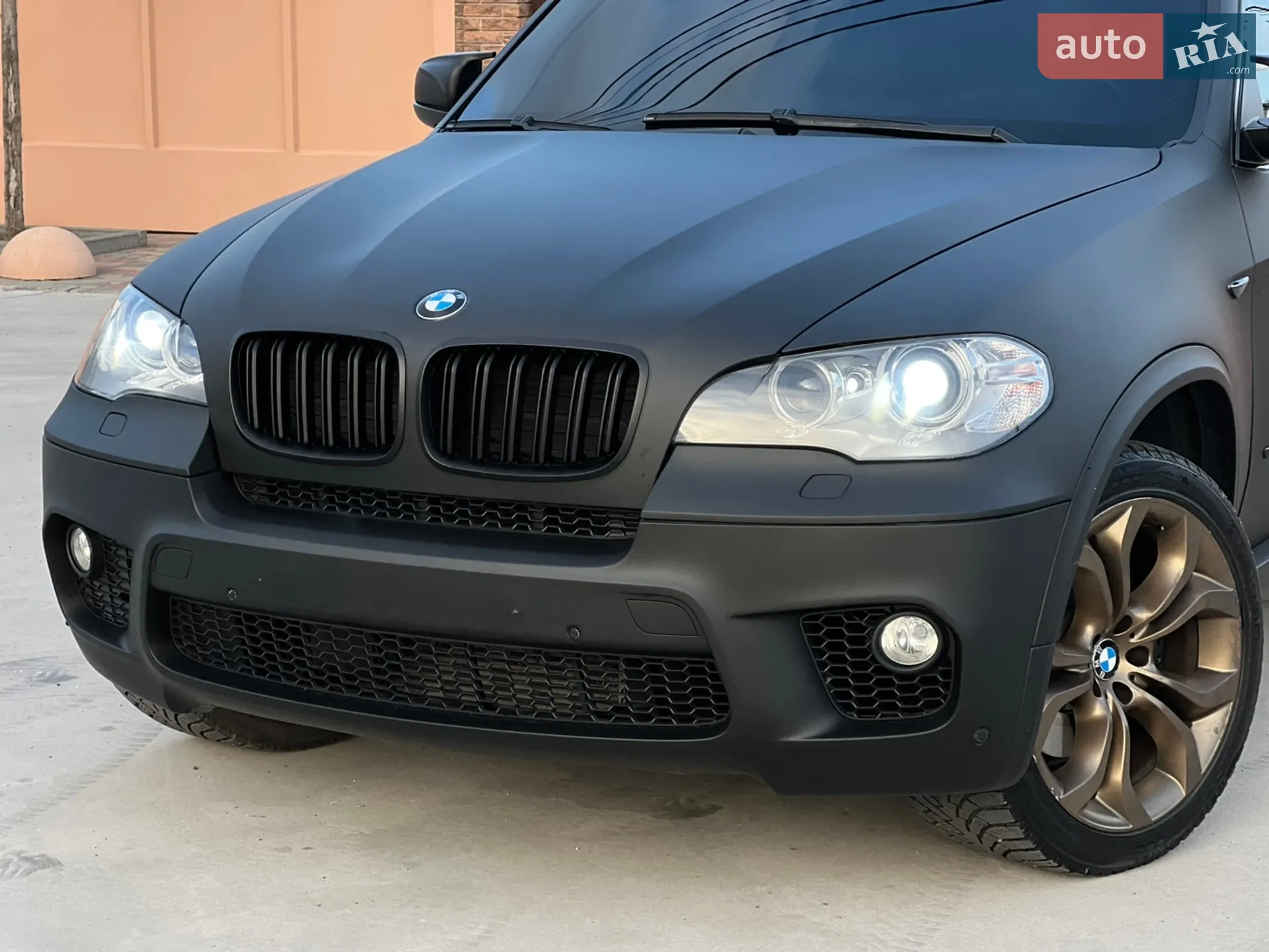 2010 BMW X5 - мініатюра 12
