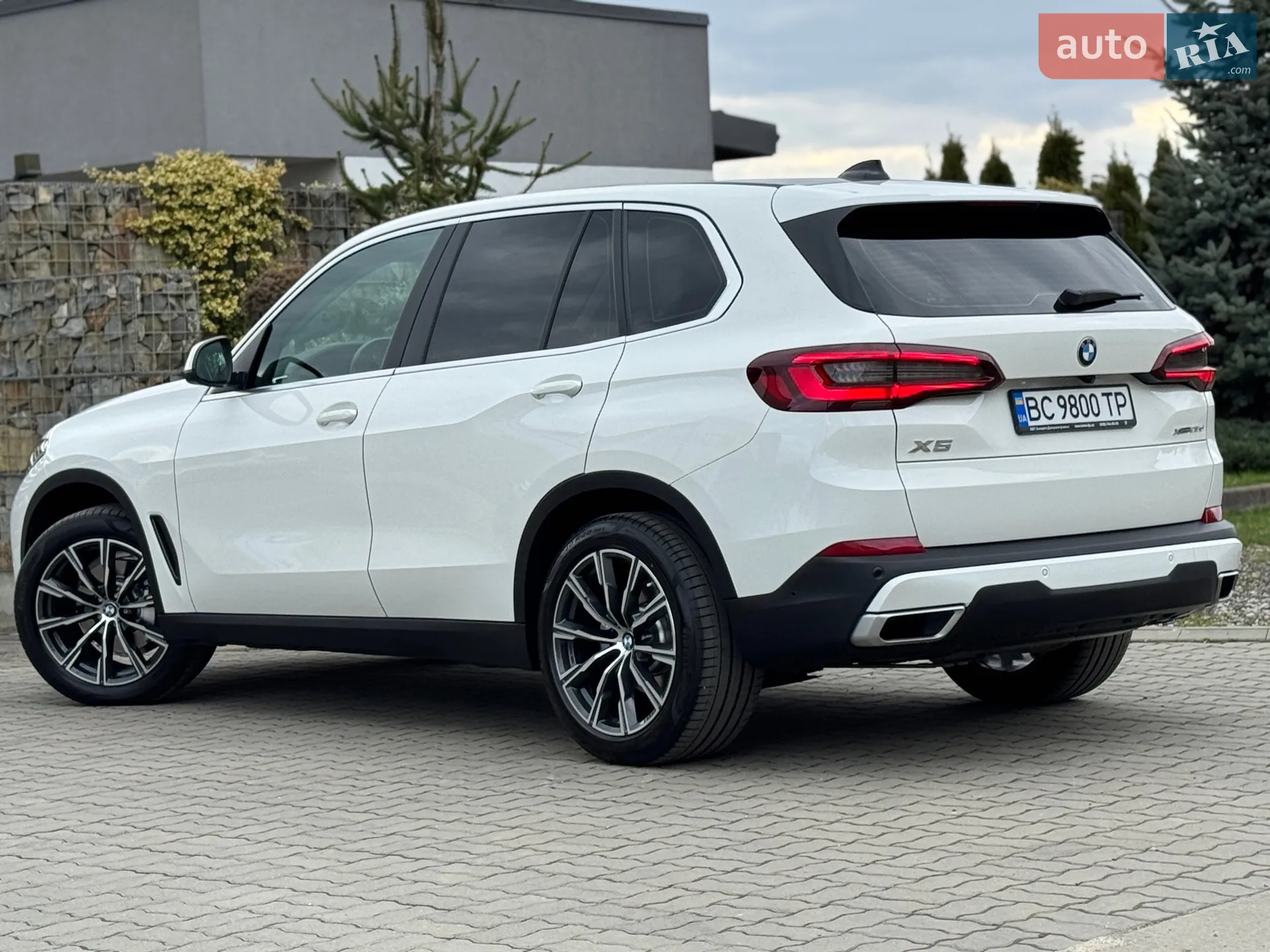 2021 BMW X5 - мініатюра 26