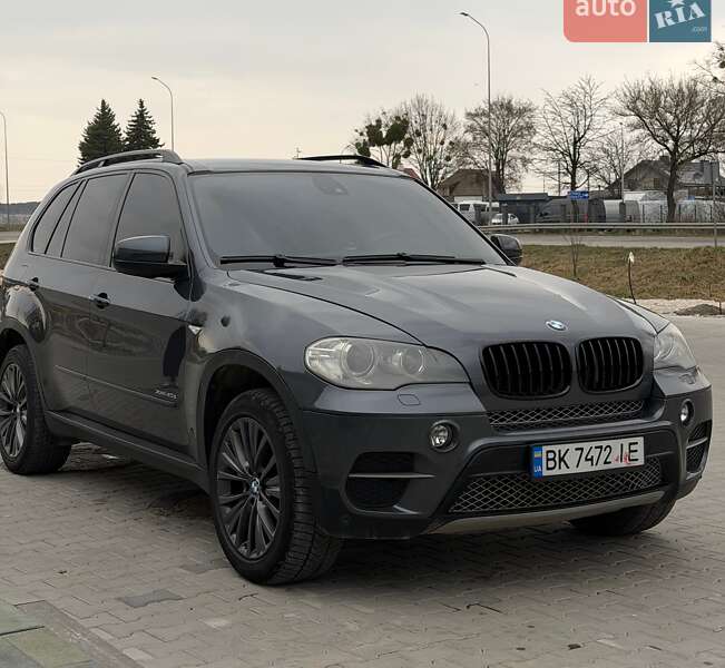 BMW X5 2011